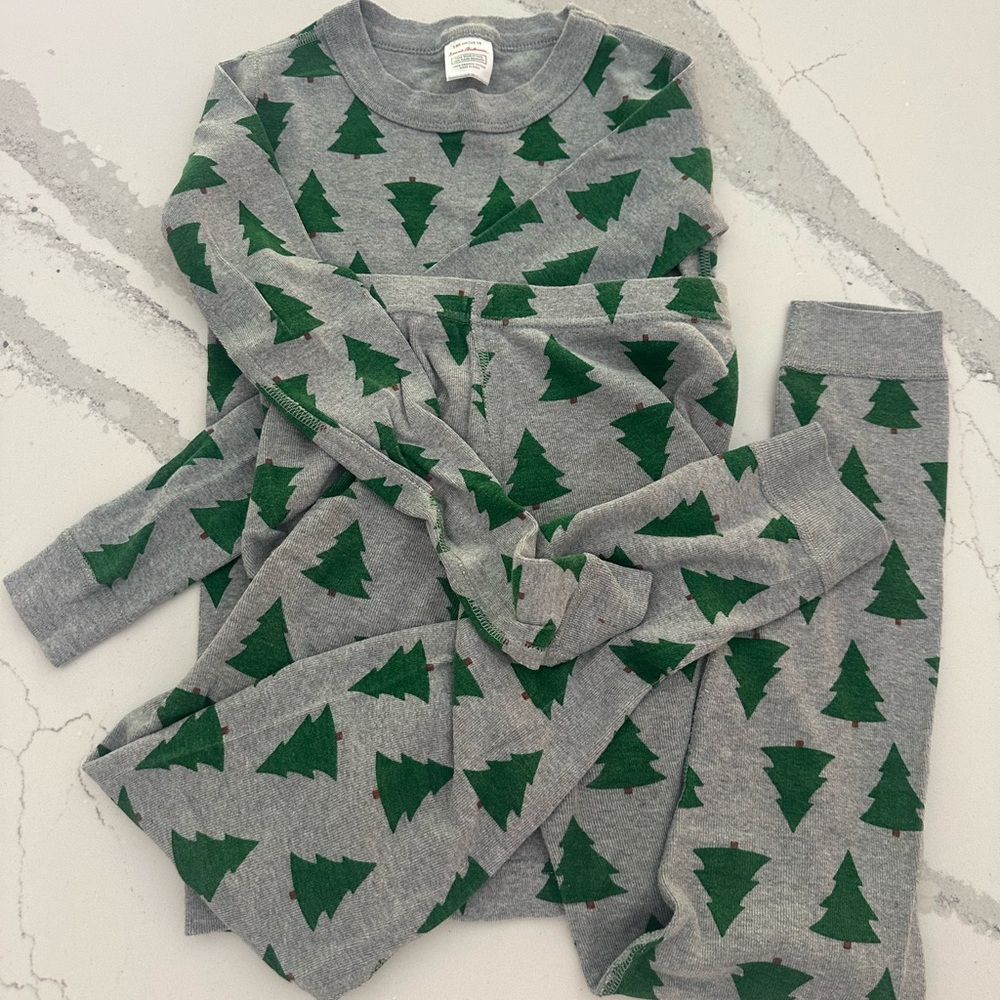 EUC Hanna Andersson Christmas Holiday Tree Pajama Set, Size 140 (US 10)